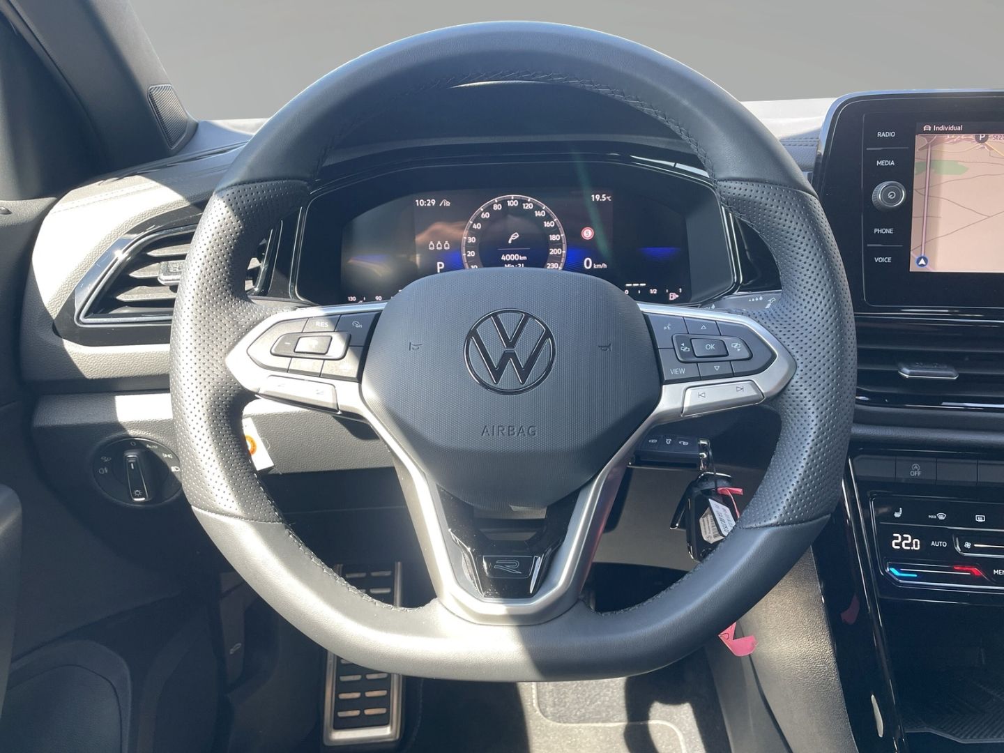 Volkswagen T-Roc - Bild 4
