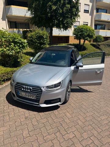 AUDI A1 1.0 TFSI ultra S tronic Sportback -