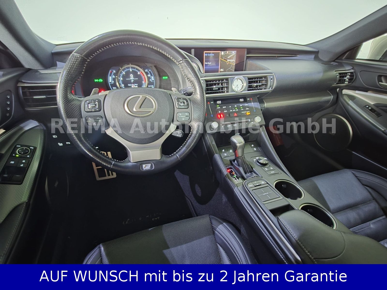 Fahrzeugabbildung Lexus RC 300h Coupé Automatik F SPORT, Leder