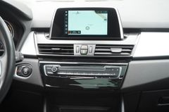 Fahrzeugabbildung BMW 218i Gran Tourer Advantage Pano Kam 7Sitzer SHZ!
