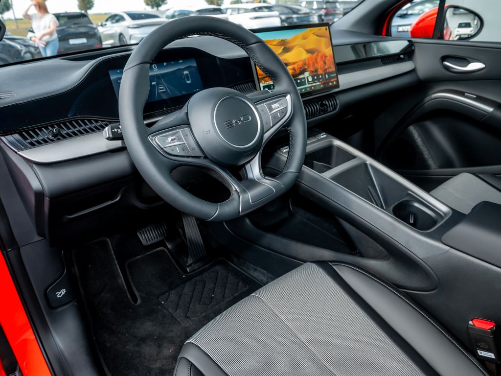 BYD DOLPHIN