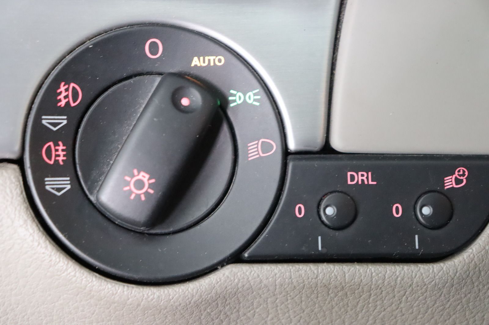 Fahrzeugabbildung Audi A4 Cabriolet 2.0 TDI Top-Zustand * Automatik