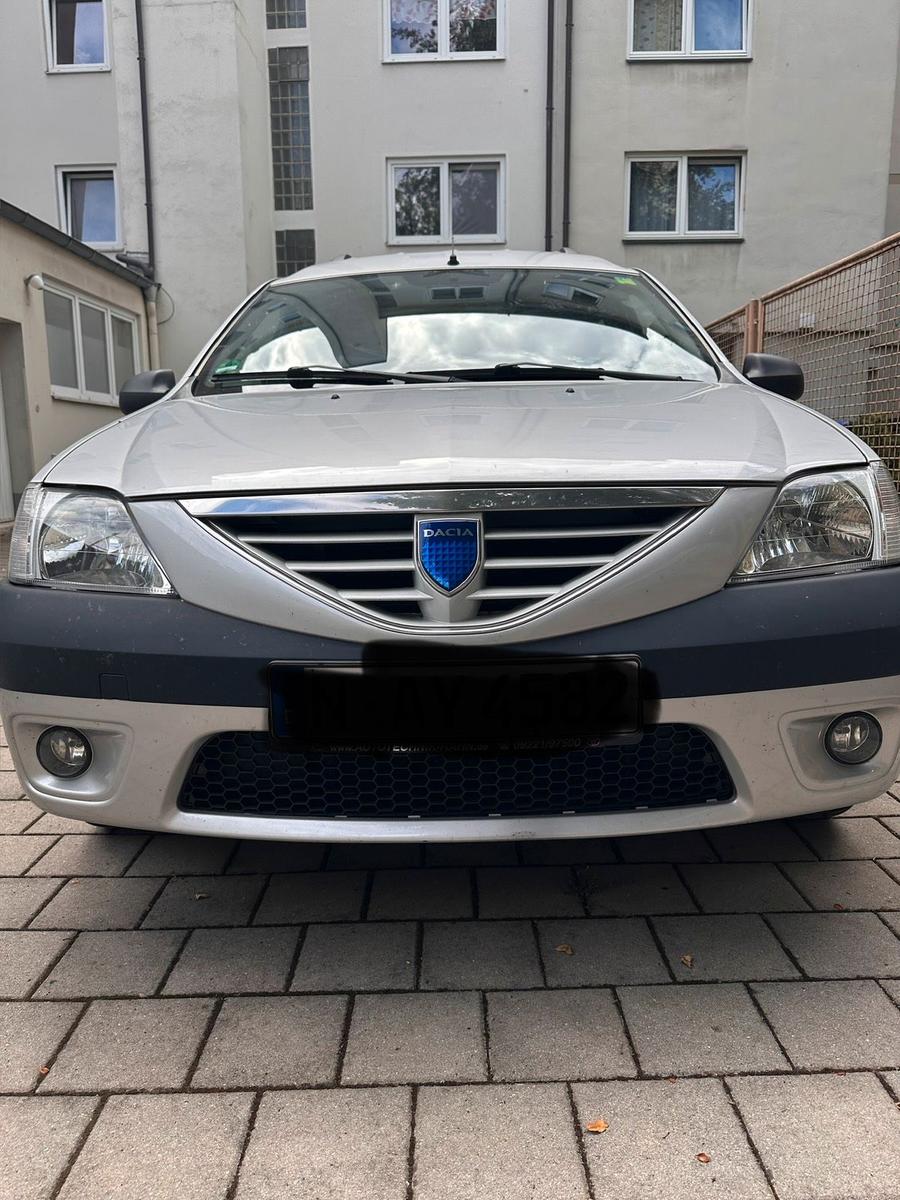 Dacia Logan 2007 — photo 11