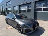 Audi RS4 Avant Quattro*1.HAND*PANO*B&O*LHZG*MATIX-LED - gebrauchte Audi RS4 aus dem Jahr 2022