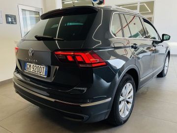 Volkswagen Tiguan - 4