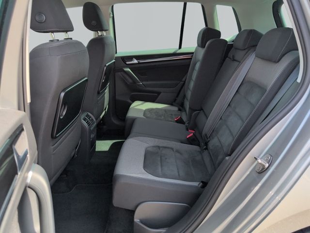 Golf Sportsvan VII Highline 1.5 TSI DSG LED+NAVI