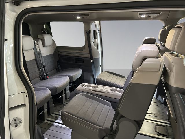 T7 Multivan Life "Edition" Motor: 2,0 l TDI SCR 