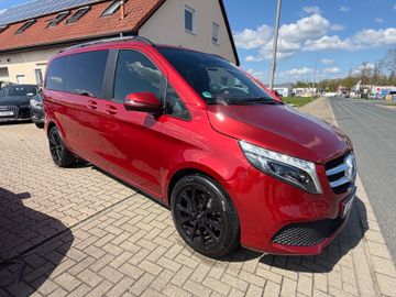 Mercedes V 220 - 4