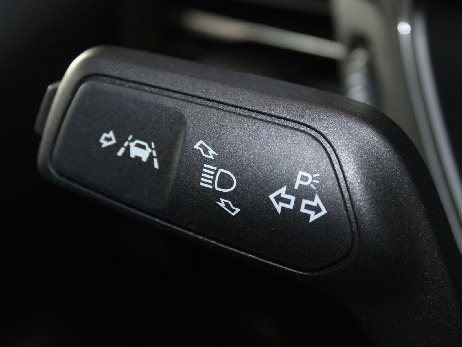 Fahrzeugabbildung Ford Focus Active Turnier LED NAVI WinterPaket uvm.