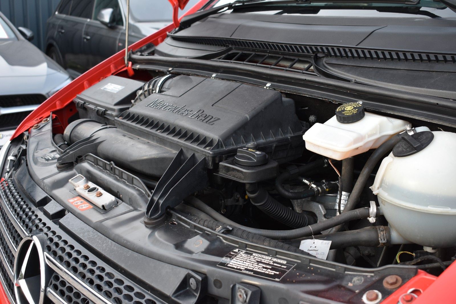 Fahrzeugabbildung Mercedes-Benz Viano 2.2 CDI extralang KLIMA/PDC/AHK/6 Sitze