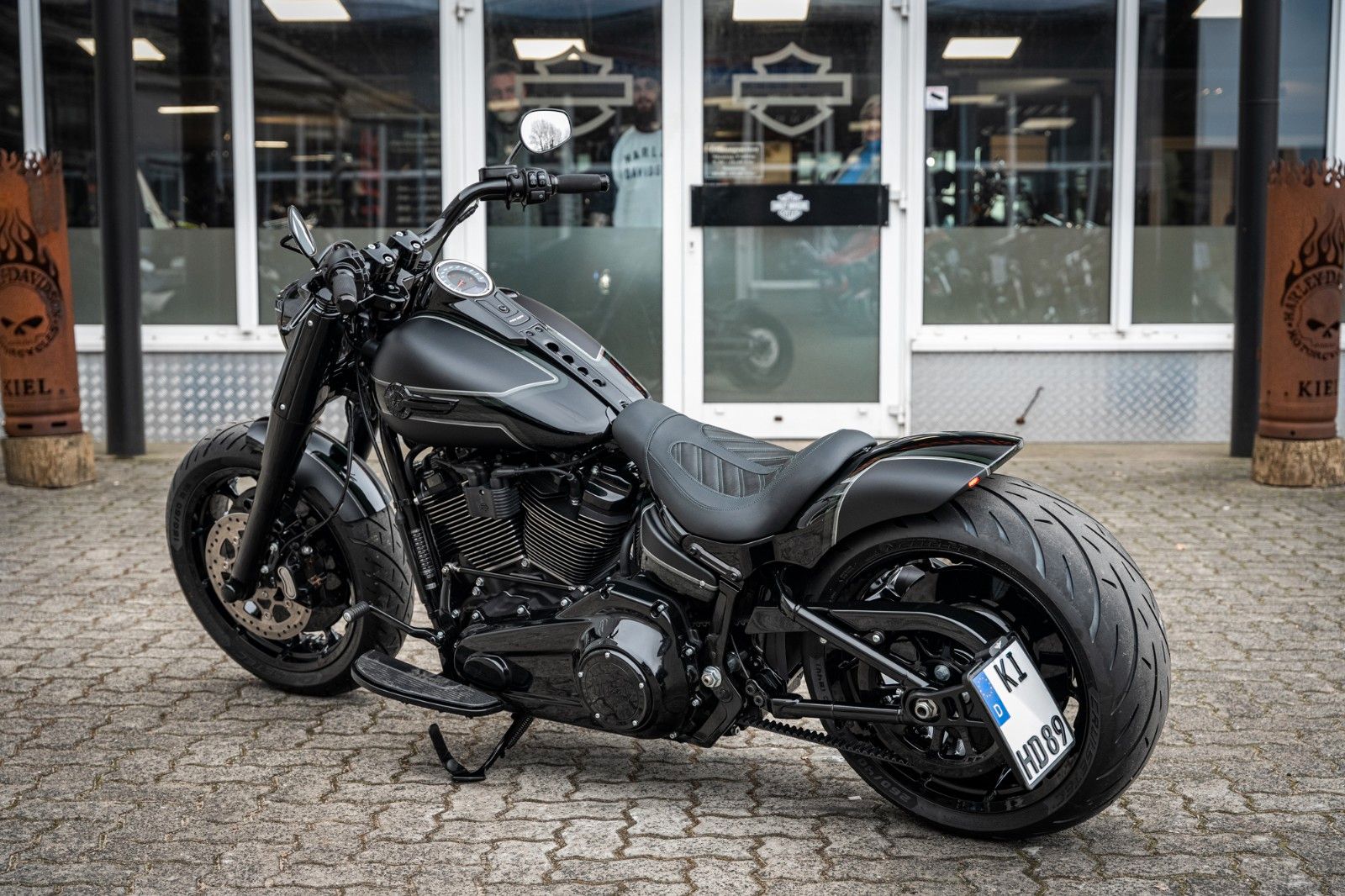 Fahrzeugabbildung Harley-Davidson DARK FAT BOY FLFBS 114 MY24 -JEKILL&HYDE-