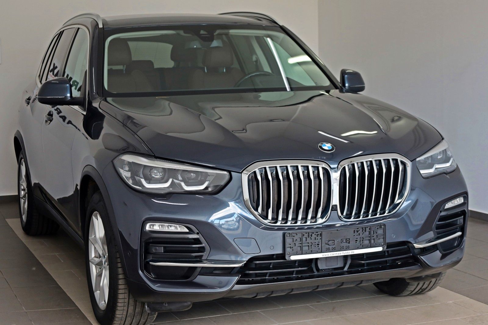 Fahrzeugabbildung BMW X5 xDrive 45e Leder,Navi,LED,HeadUp,360° Kamera