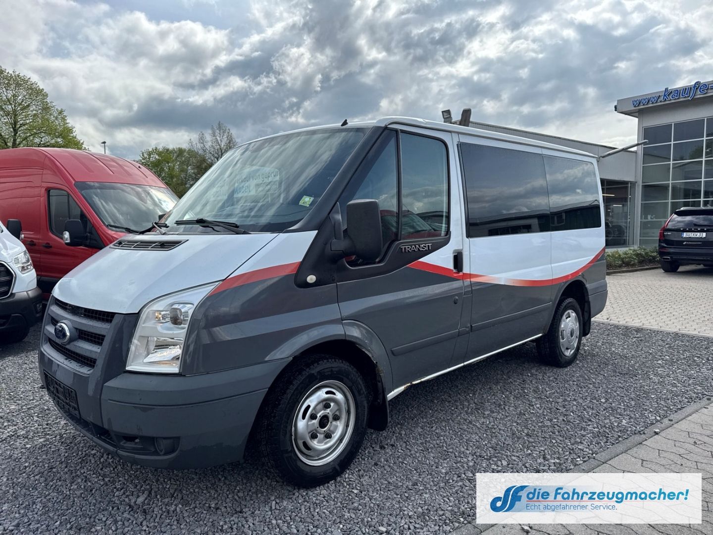 Fahrzeugabbildung Ford Transit Kombi FT 300 K 2.2 TDCi *EXPORT