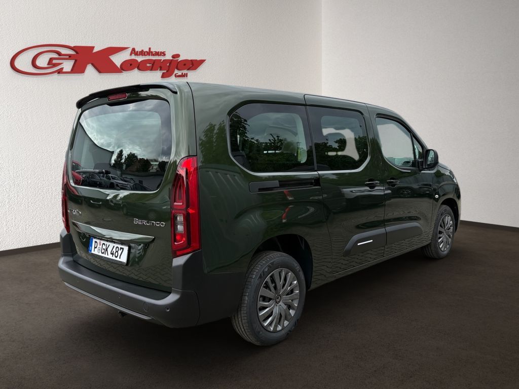Fahrzeugabbildung Citroën Berlingo XL Diesel 130 PLUS 7-Sitzer