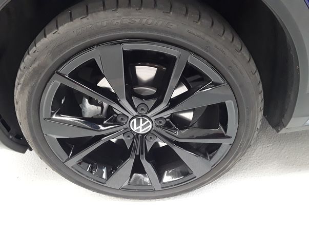 T-Roc 1.5 TSI DSG R-LINE NAV+PANO+AHK+KAMERA+ACC