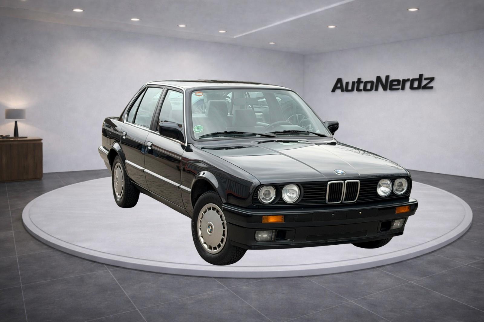 BMW 318i/Limousine/Zentral/1.Hand/95tkm/Scheckheft