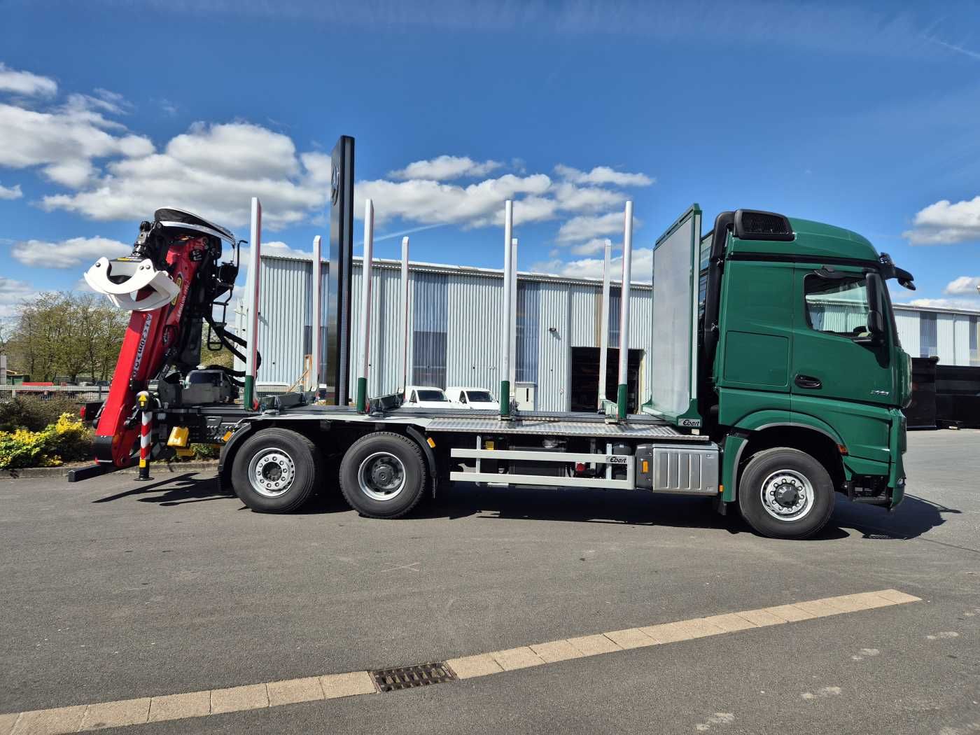 Fahrzeugabbildung Mercedes-Benz Arocs 2751 L 6x2 (6x4) HAD + Kran: Epsilon M12Z