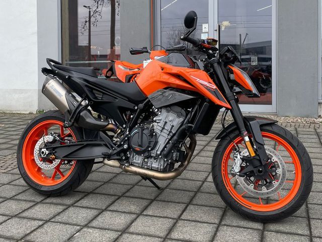 KTM 790 Duke TP/Akra/Carbon/Service-TÜV-Reifen NEU