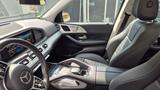 Mercedes-Benz GLE 300 d 4MATIC - - silberne Mercedes-Benz GLE 300