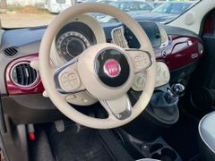 Fahrzeugabbildung Fiat 500 1.0 Hybrid Lounge KLIMA PDC GRA CARPLAY ALU