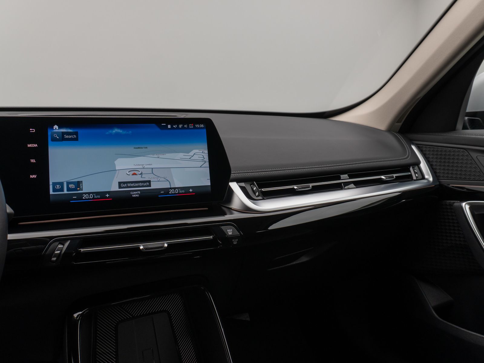 Fahrzeugabbildung BMW X1 sD18i xLine Kamera DAB Komfort Alarm AHK LED