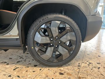 Fotografie 14 des Suzuki e Vitara 61 kWh Comfort+ PANO Leder 11KW beh. Le