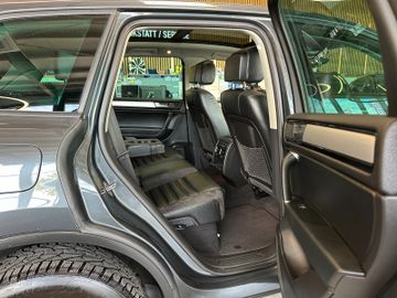 MYAUTOCENTER – Gebraucht- und Jahreswagen mit Werkstattservice in Pfaffenhofen Volkswagen Touareg *MEMORY*PANO*KEYLESS*AHK*StandHZ*PDC*