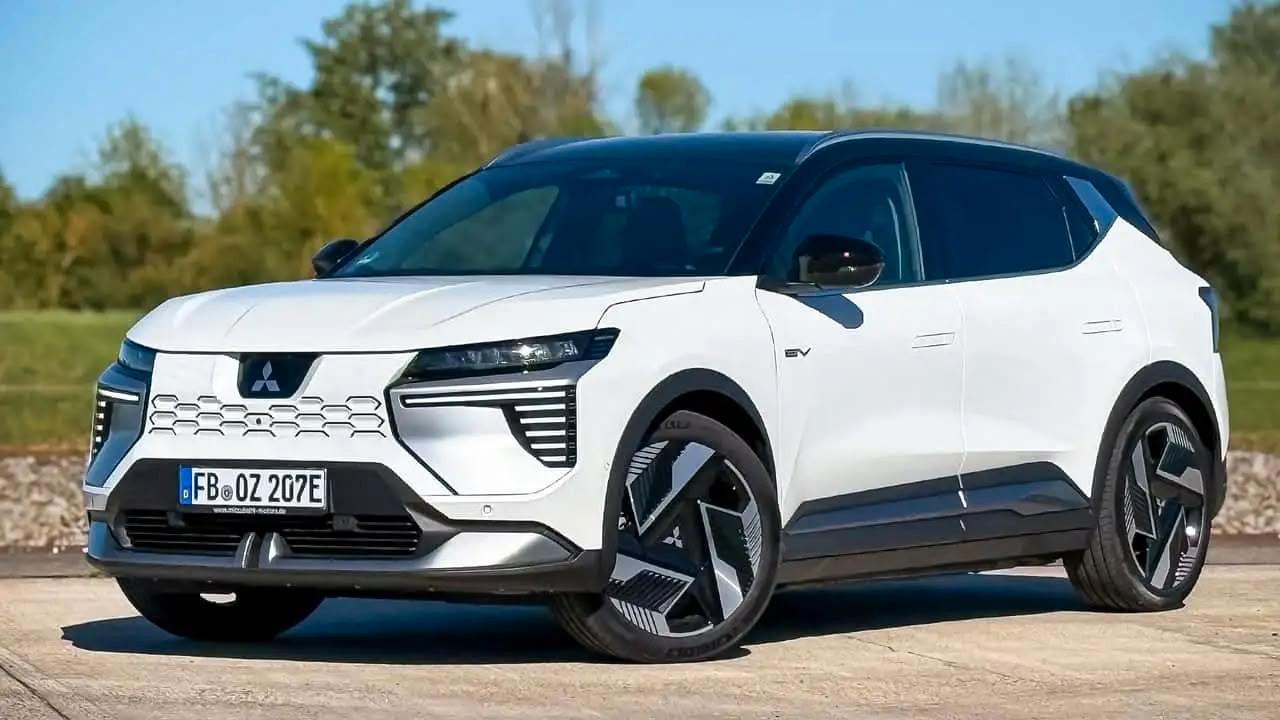 Mitsubishi Eclipse Cross TOP 87 kWh/22Kw* Two-Tone*