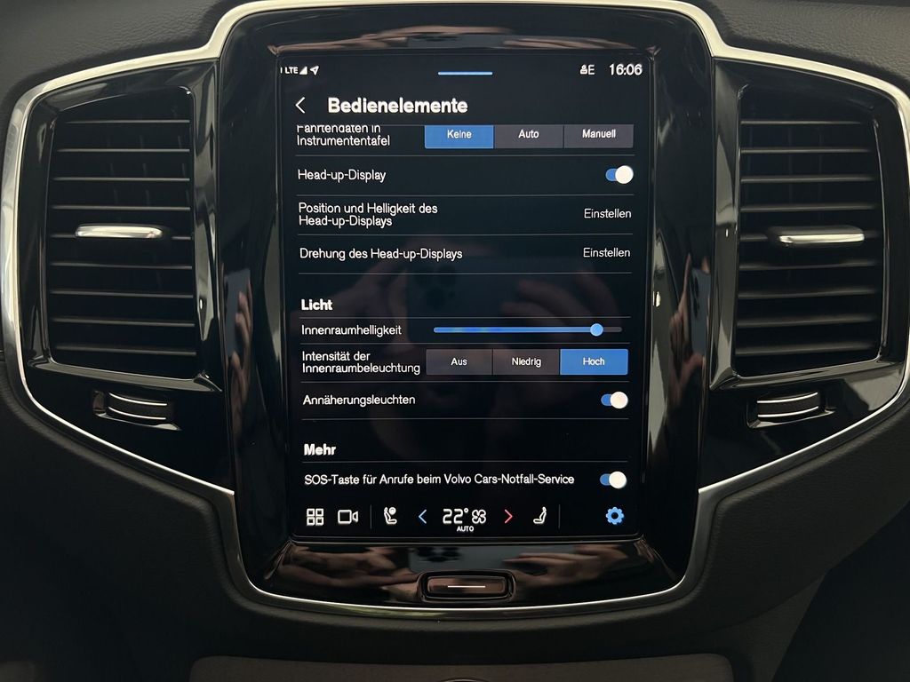 Volvo XC90 T8 Ultra Dark Recharge AWD FourC AHK 22Zoll