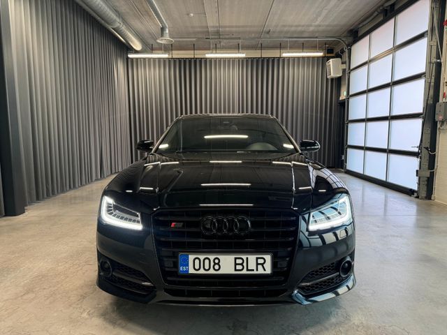 Audi S8 4.0 PLUS TFSI quattro CARPLAY