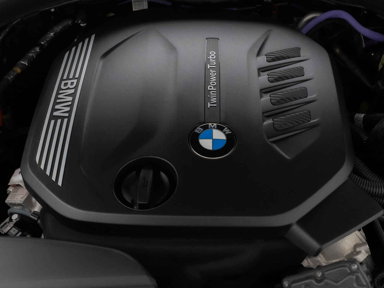 Fahrzeugabbildung BMW 320d M Sport Panorama Laser Kamera DAB HiFi 19"