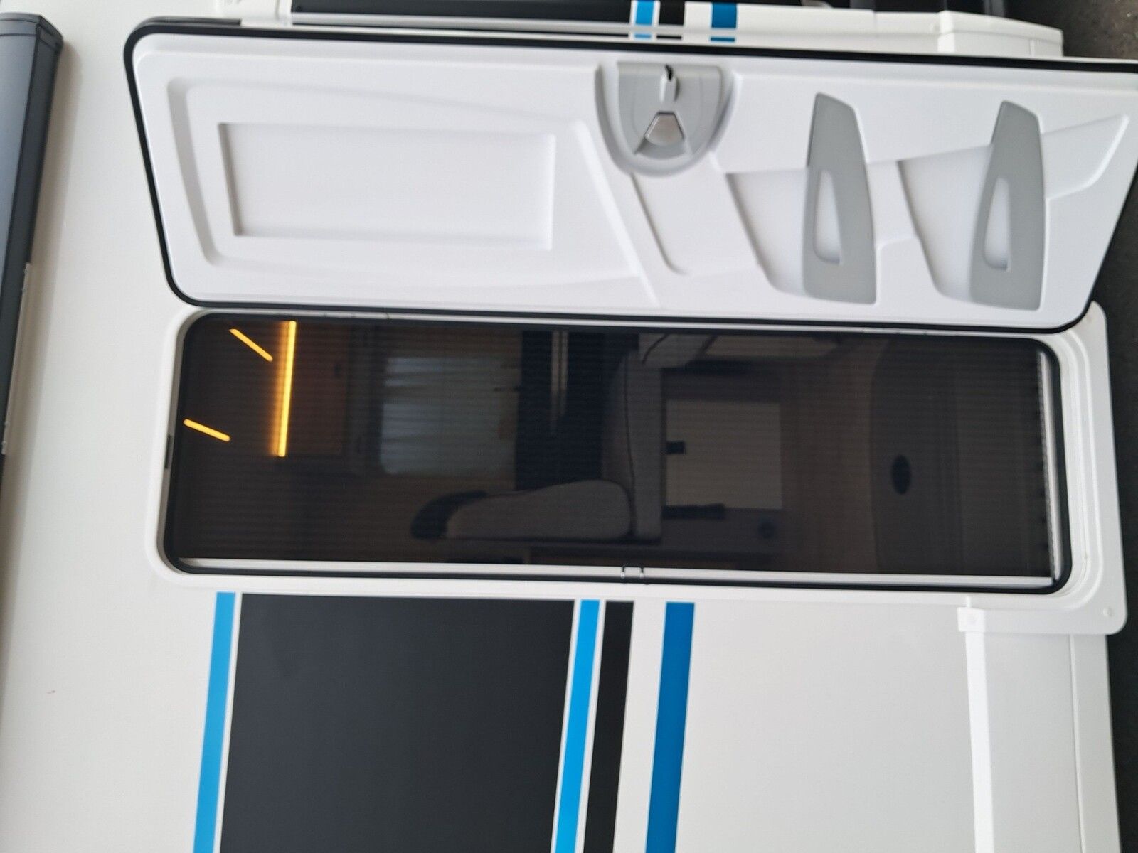 Fahrzeugabbildung DÖRR EXPLORE Hamburg - Automatik Navi Marki
