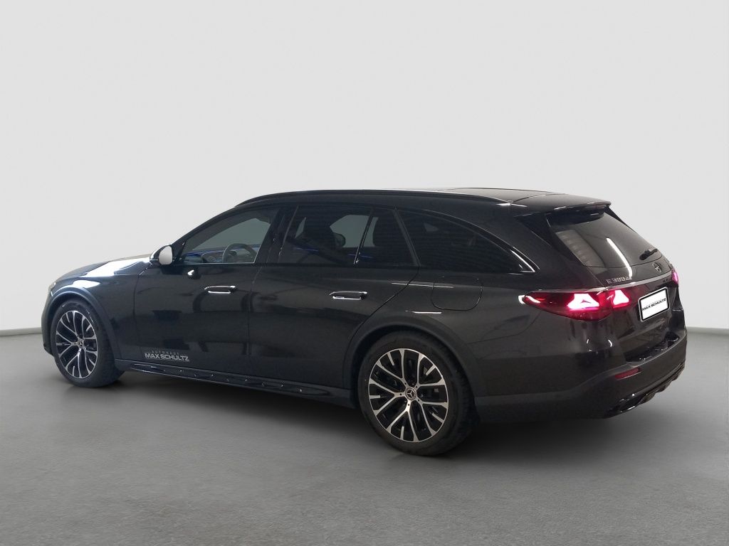 Fahrzeugabbildung Mercedes-Benz E 300 de 4M T Aut. Airmatic*AHK*Distronic*Burmes