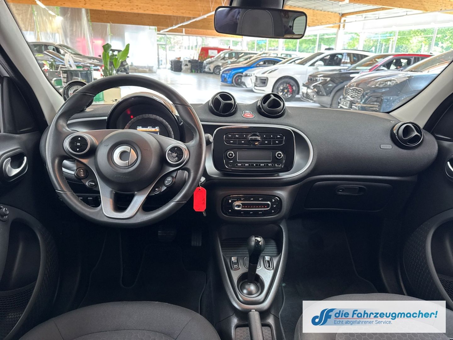 Fahrzeugabbildung Smart forfour electric drive EQ Klimaautom DAB Notbrem