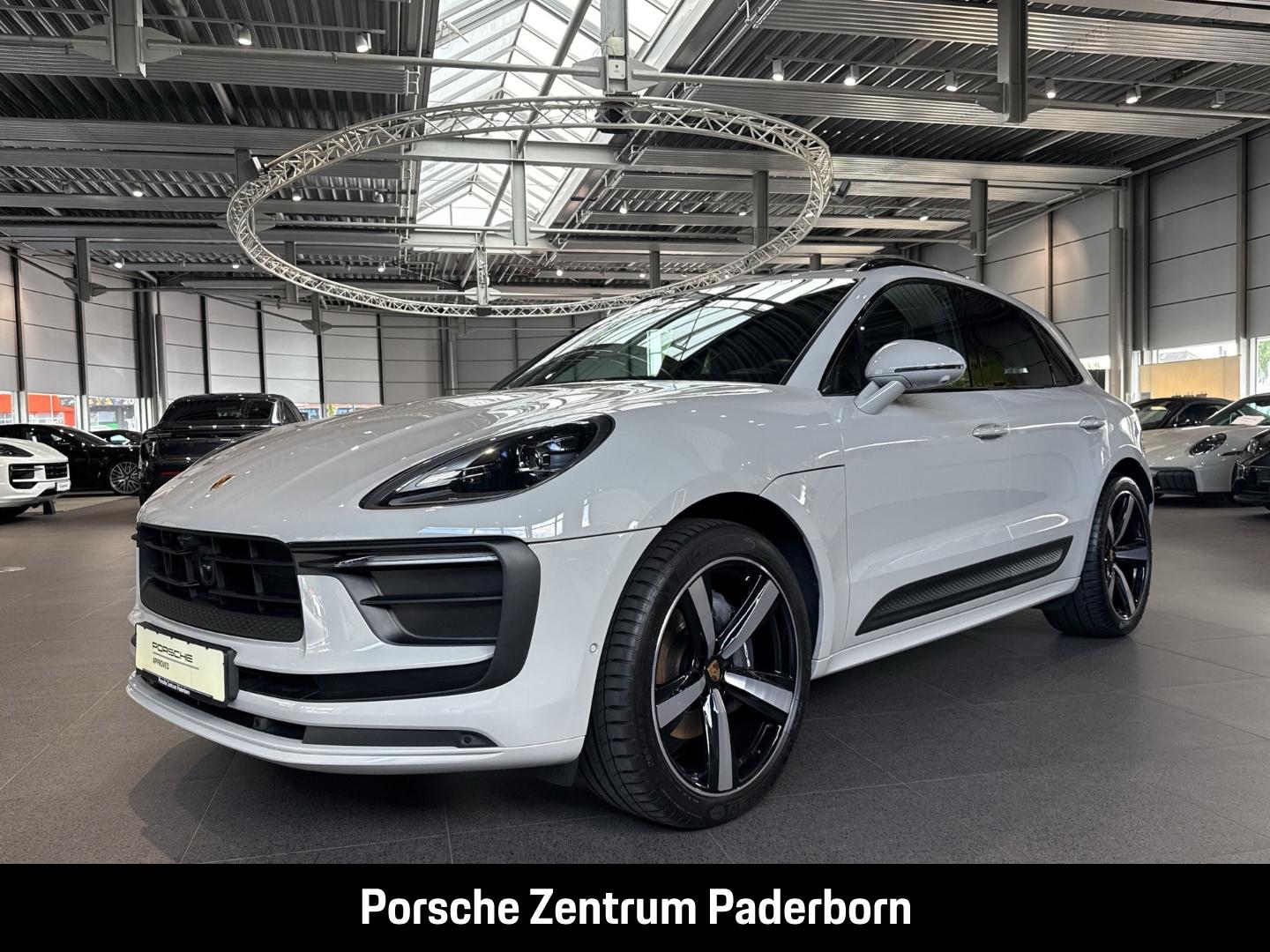 Porsche Macan Sportabgas Standheizung Surround-View BOSE