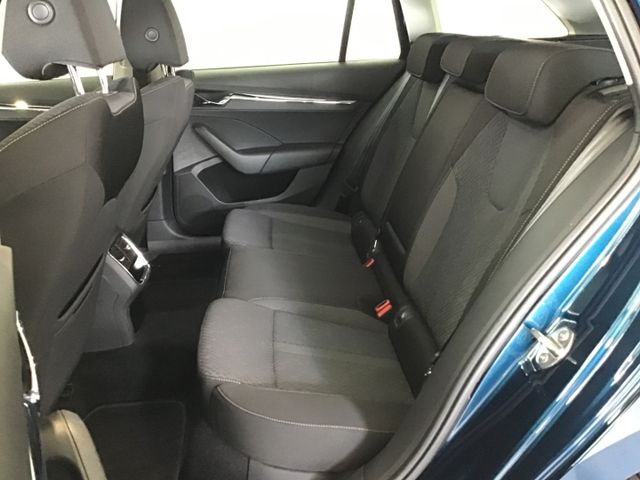 Fahrzeugabbildung Skoda Octavia Style 2.0TDI DSG/AHK/ACC/Navi/PDC/DAB