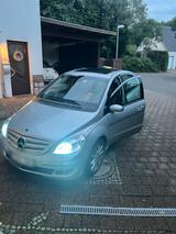 Mercedes-Benz Mercedes b200 2.0 Automatik - Mercedes-Benz B 200 in Osnabrück
