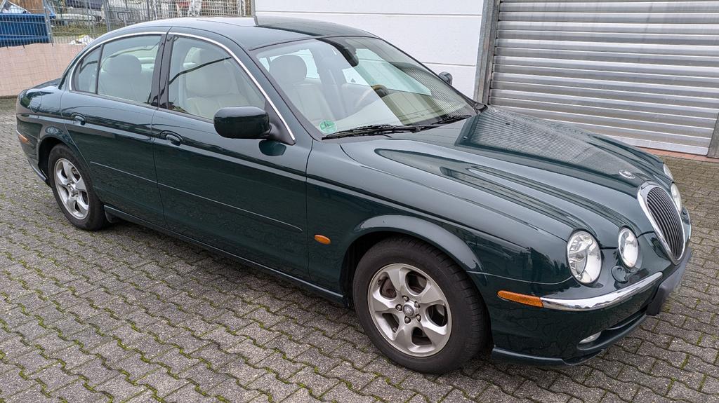 Jaguar S-Type