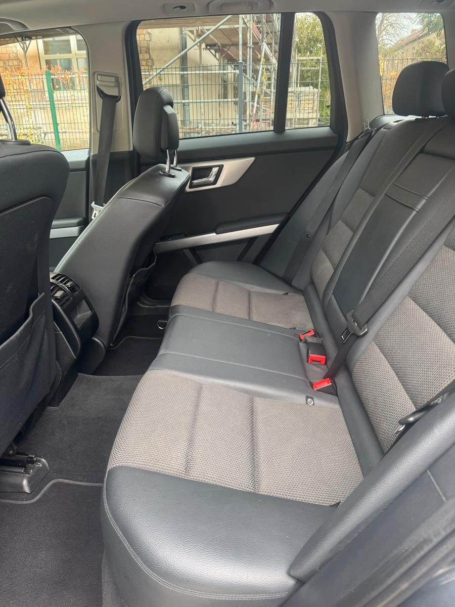 Mercedes-Benz GLK220 2009 — photo 16