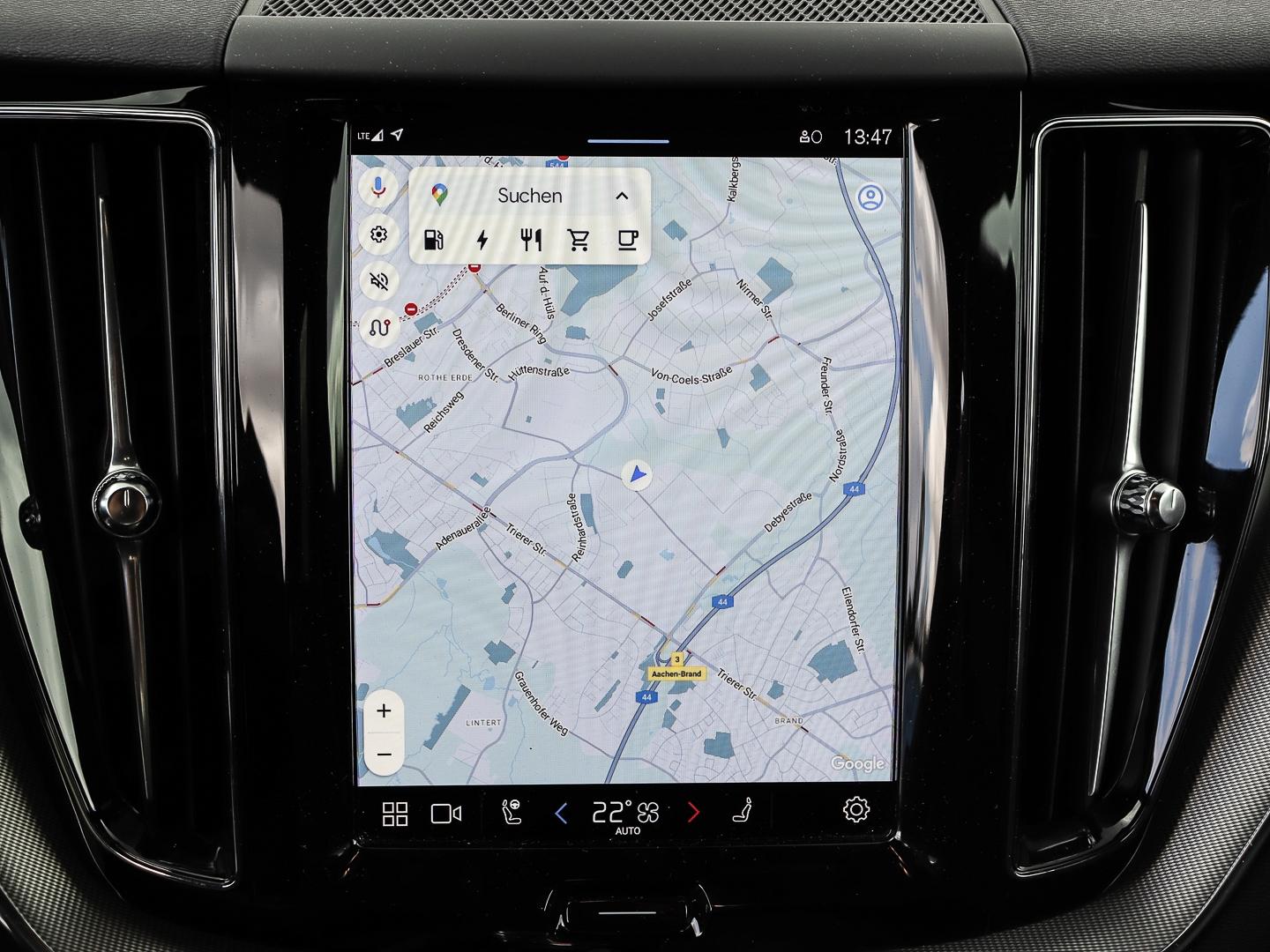 Volvo XC60 Plus Dark Recharge Plug-In Hybrid AWD T6 Tw