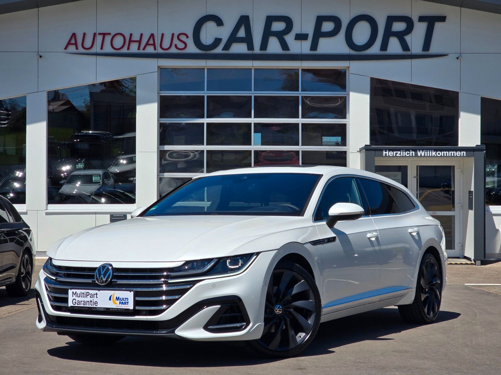 VW Arteon 2.0 TDI | HUD| H&amp;K SOUND | SHZ | LKH..