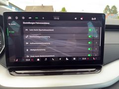 SKODA Combi 1.5 TSI mHEV_Selection_AHK_Frontscheibenh.