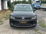 Volkswagen Tiguan 2.0 TDI/DSG/4M./Highl./1.Hand/Scheckheft - Volkswagen Tiguan: 1.4