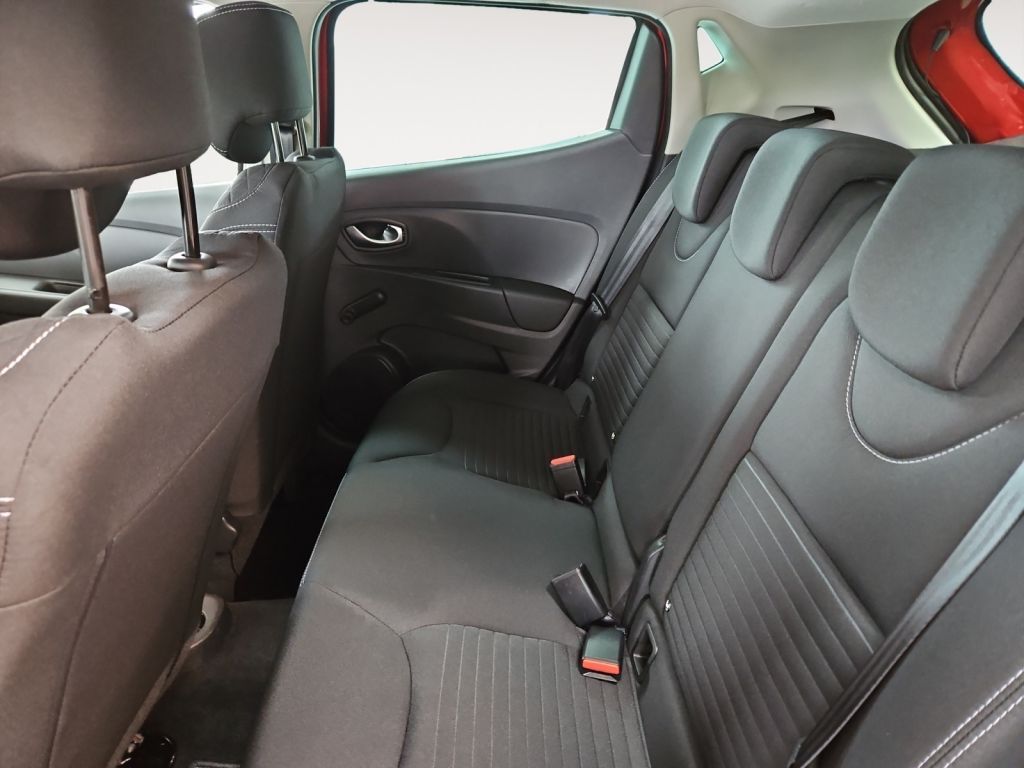 Fahrzeugabbildung Renault Clio Energy TCe 120 GT Sitzheizung Navigation