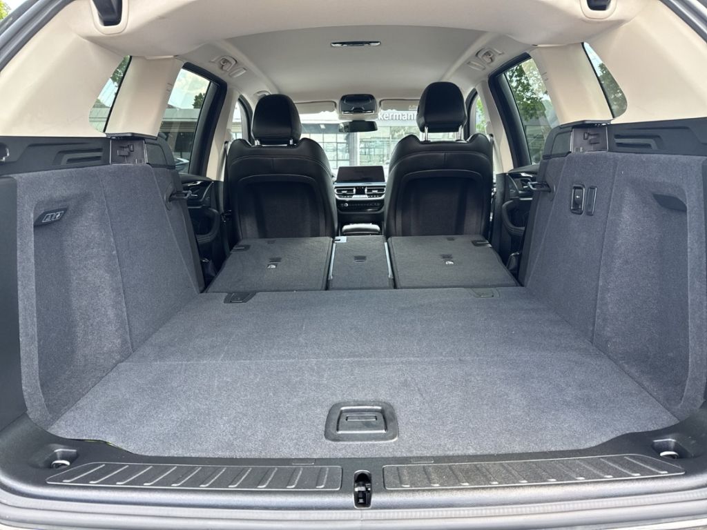 BMW X3 xDrive20i Park-Assistent AHK ACC Lenkradheizu foto 12