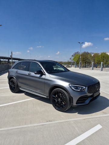 MERCEDES-BENZ GLC 43 AMG GLC 43 4MATIC+ Autom. Standard