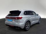 Volkswagen Touareg R-LINE V6 3.0 TDI 4M AHK PANO STANDHZ - Volkswagen: V6 TDI