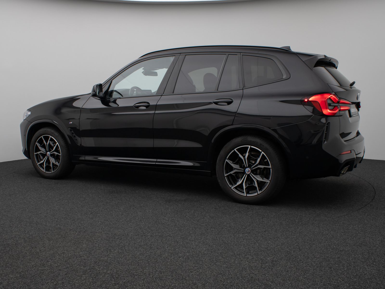 Fahrzeugabbildung BMW X3 xD20i M Sport Kamera Laser DAB HiFi Komfort