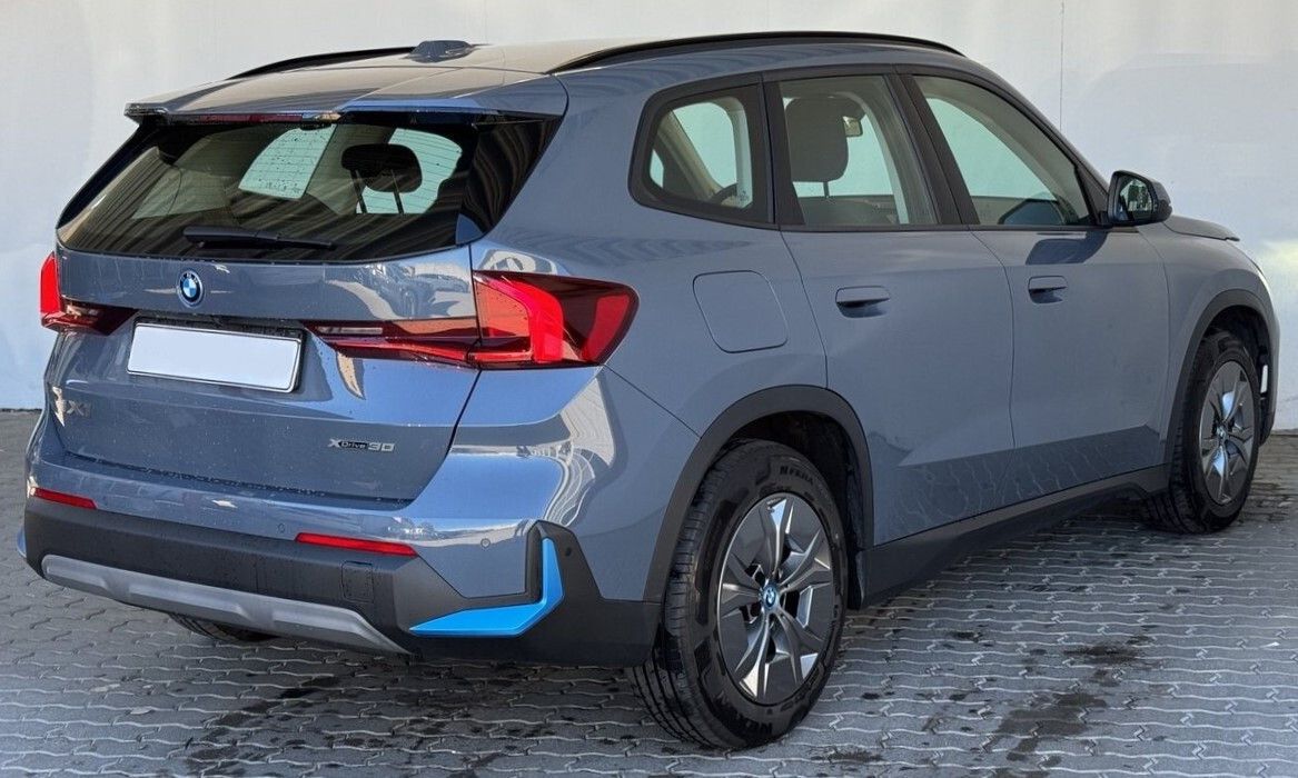 Other Bmw IX1 30 xDrive xLine 313CV GANCIO imagem 2
