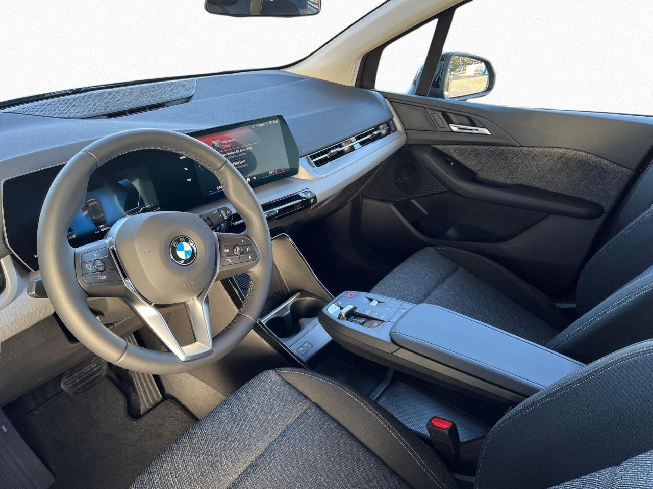 BMW 216 Active Tourer - Bild 12